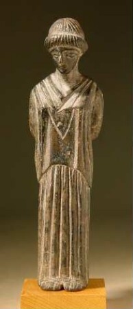 Griechische Statuette eines gefangenen Mädchens