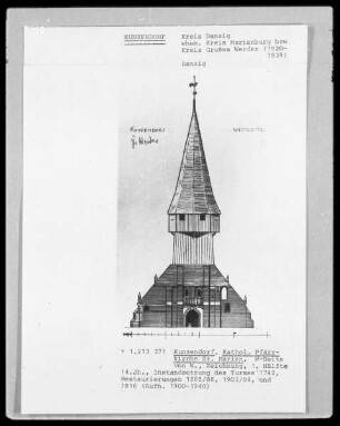 Turm der katholischen Pfarrkirche Sankt Marien