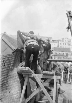 Baltschik: Maisverlader