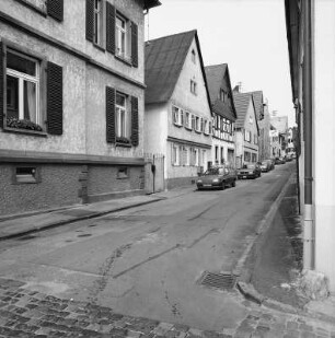 Walluf, Brückenstraße 9