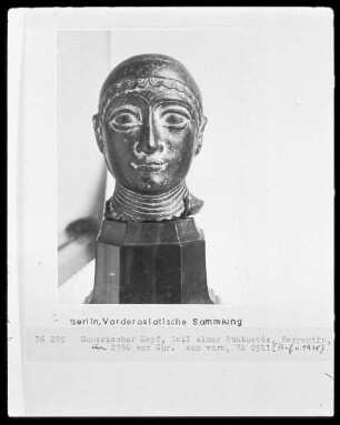Sumerischer Kopf, Teil einer Statuette