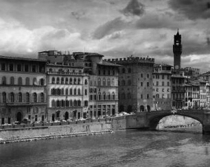 Florenz. Uferbebauung am Arno