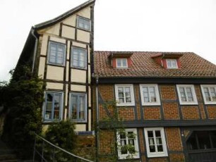 Quedlinburg: sog. Halbes Haus (am Schloßberg)