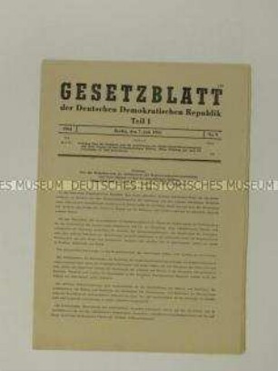Gesetzblatt der DDR mit der Verordnung über die Aufgaben und Arbeitsweise der Stadtverordnetenversammlungen in kreisangehörigen Städten und Gemeinden