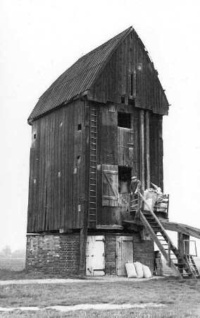 Zschepplin-Krippehna. Kuhne Mühle, Bockmühle, mit Müller Oswin Kuhne