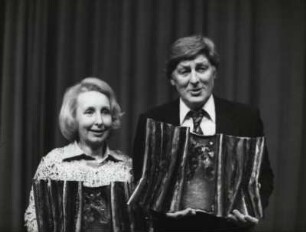 Günter Pfitzmann, Edith Hancke. Berliner Theaterball, Verleihung Goldener Vorhang