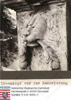 Darmstadt, Prinz Georg Palais/ Bild 1-2: Löwenkopf vor der Renovierung / Bild 3: Portal, Wappen vor der Renovierung / Bild 4: neue Vase / Bild 5: Vase vor der Renovierung