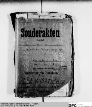 Kommunisten, kommunistische Bewegung, Demonstrationen, Flugblätter