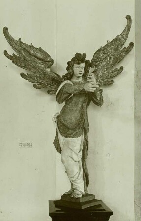 Harfespielender Engel