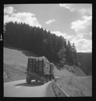 Holztransport am Thurner