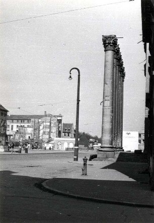 Zerstörungen Zweiter Weltkrieg. Marktplatz