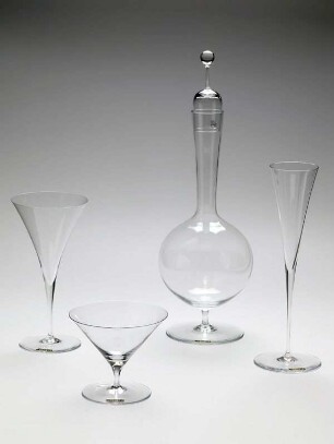Weinflasche, Glasserie "The Ambassador", Modell-Nr. "240"