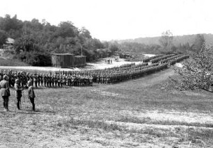 Erster Weltkrieg : Soldatenparade