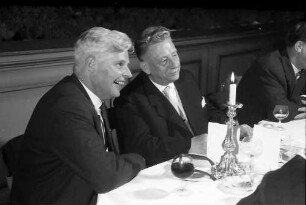 Lörrach: Hotel Hirschen; Landesregierung in Lörrach; Empfang der Landesregierung im Hotel Hirschen; Landrat Bechtold, Regierungspräsident Dichtel