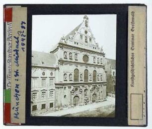 München, St. Michael : Fassade
