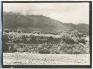 Abfall der Cordillera del Tunari gegen das Becken von Cochabamba und Tal des Río Llave