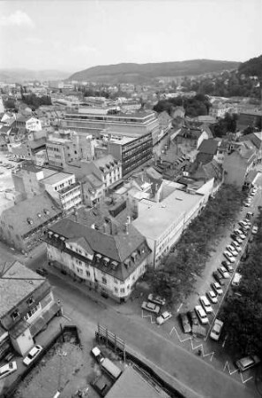 Lörrach: Blick vom Hochhaus auf Altstadtdächer und Marktplatz