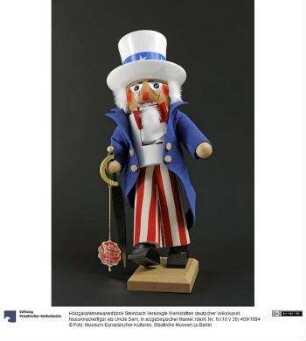 Nussknackerfigur als Uncle Sam, in erzgebirgischer Manier
