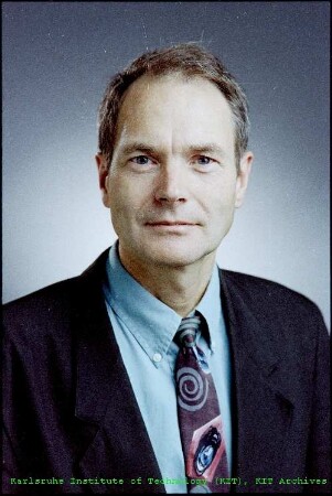 Prof. Hilbert von Löhneysen (Leiter des Instituts für Festkörperphysik (IFP))