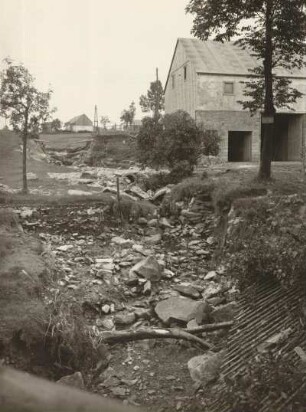Fürstenwalde. Unwetterkatastrophe 8./9. Juli 1927, Zerstörungen durch den Dorfbach nach dem Dammbruch des Dorfteiches