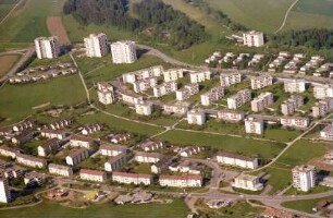 Villingen-Schwenningen: Zufahrstraße von Schwenningen, Bertoldshöfe