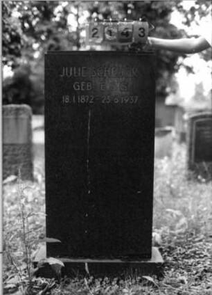 Grabstein 2143 [Hahn S. 188 Grab-Nr. 3102]