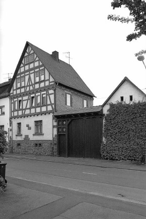 Wetzlar, Wetzlarer Straße (MZ) 26