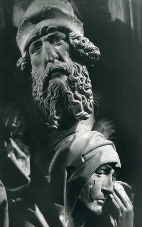 Tilman Riemenschneider, Detail aus der Beweinung Christi, Kirche des ehemaligen Zisterzienserinnenklosters, Maidbronn