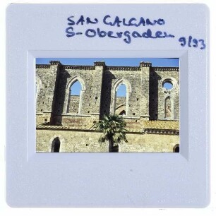 Chiusdino, Abtei S. Galgano : Südflanke, Obergaden
