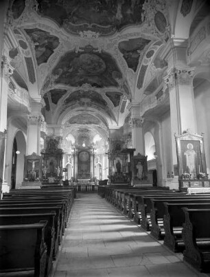 Abtei- und Pfarrkirche Sankt Martin und Maria