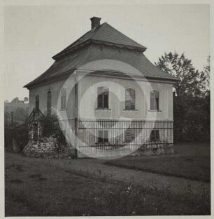 Kavalierhaus im Schlosspark Eckersdorf