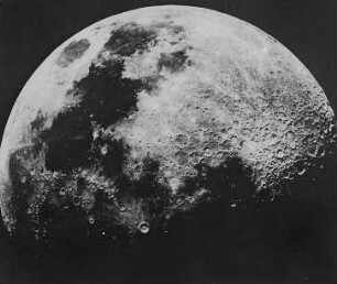 Der Mond im ersten Viertel : Technikgeschichte | Astronomie | Mond