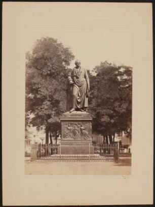 Goethedenkmal auf dem Goetheplatz