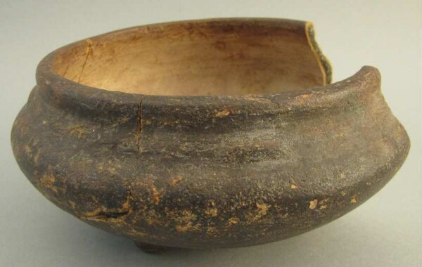 Clay vessel