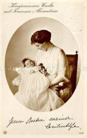 Kronprinzessin Cecilie mit ihrer Tochter Alexandrine