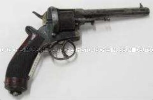 Revolver System Adams, Großbritannien