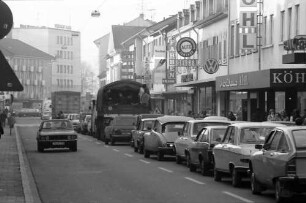 Kehl: Autostau in der Hauptstraße