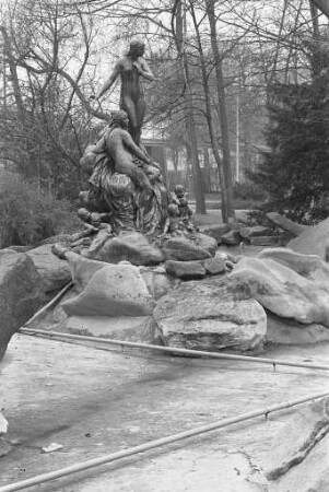 Nymphengruppe im Nymphengarten