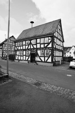 Ehem. Gemeindewirtshaus (Fachwerkhaus); Schotten, Rathausstraße 7