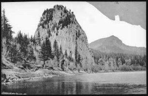 Oregon. Castle Rock on the Columbia River