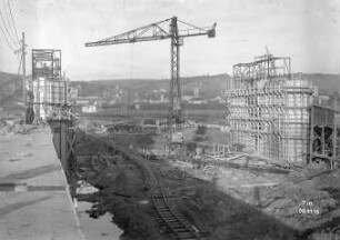 Baustelle Wehrturm und Schleuse Gundelsheim