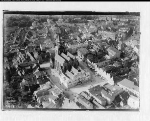 Güstrow, Markt, Rathaus