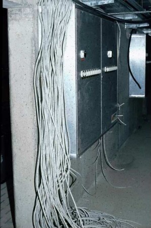 Fotografie: Betriebsgebäude, Elektrotechnik, Bauliche Anlagen
