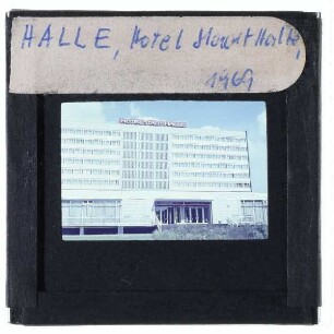 Halle (Saale), Riebeckplatz,Halle (Saale), Interhotel Stadt Halle