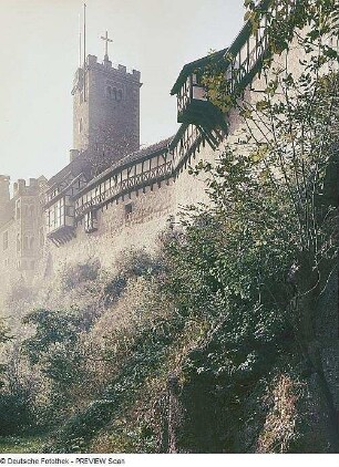 Eisenach. Wartburg, Blick auf den Elisabethengang und Bergfried