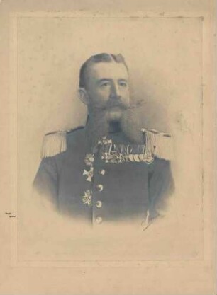 Von Greiff, Oberst, späterer Generalleutnant, Vorstand im Oberrekrutierungsrat von 1891-1894 in Uniform und Orden, Brustbild in Halbprofil