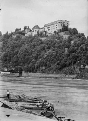 Passau, Veste Oberhaus : Passau. Veste Oberhaus. Blick über die Donau von Südosten