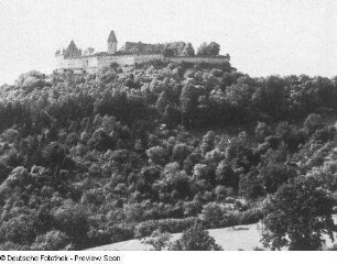 Coburg. Veste Coburg (Ersterwähnung 1225, 1531/1553 Ausbau, 1909/1923 Sanierung). Gesamtansicht von der Teufelskanzel