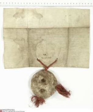 König Ludwig [IV.] schenkt Heinrich [von Hohenberg], Abt von Fulda, und durch ihn dem Konvent von Fulda den Berg (Roeteberg) [Rotenburg bei Fulda?...