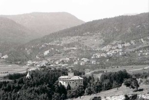 Fondo: Schloss Castelfondo, bei Fondo